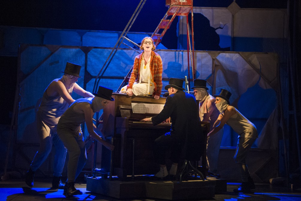 National Theatre Live: The Threepenny Opera movie still
