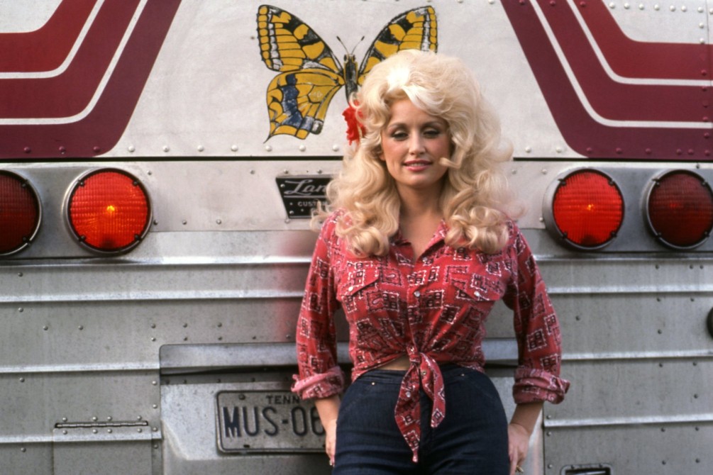 Dolly Parton 9 to 5er movie still