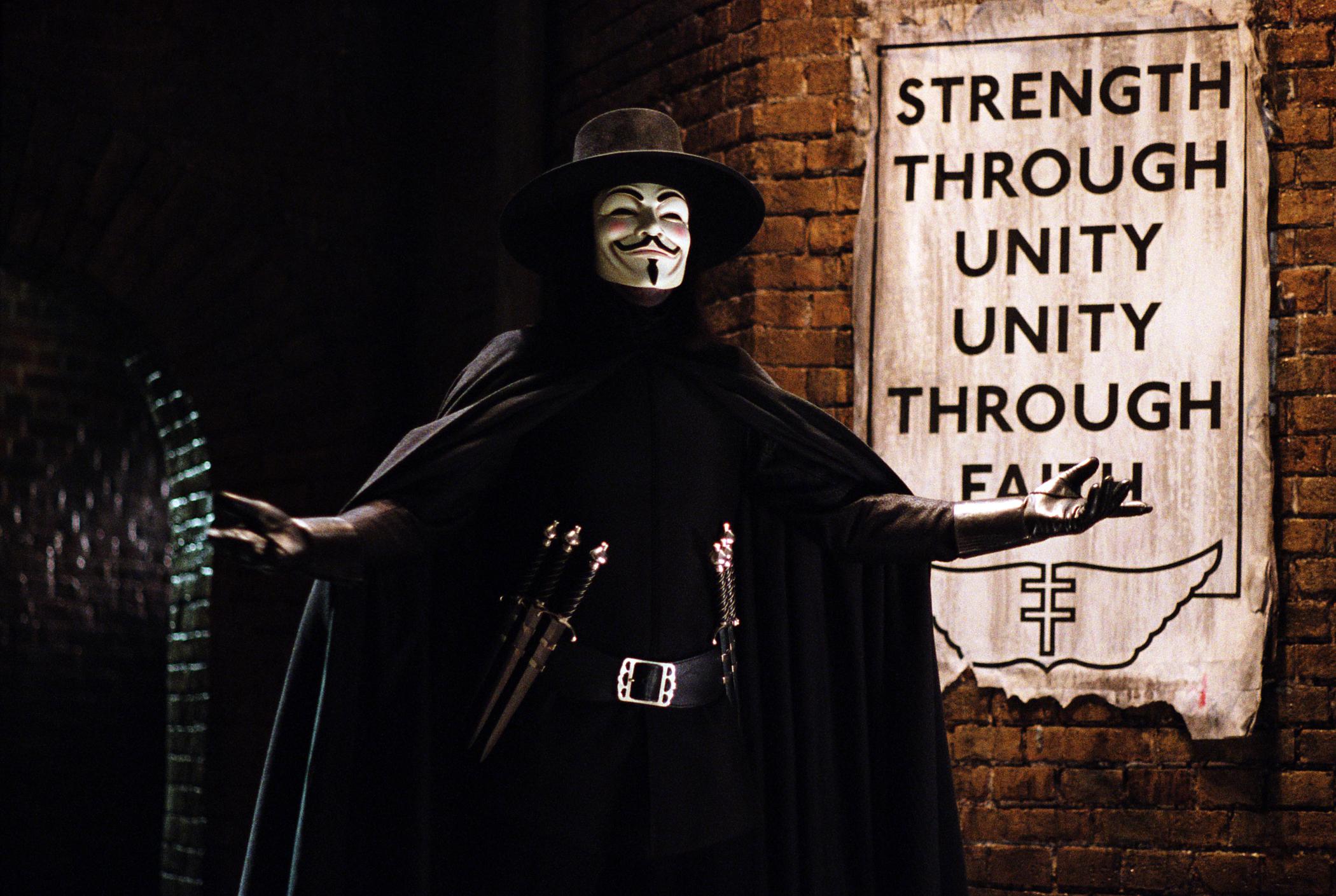 Hugo Weaving sounds off on Republicans, alt-right twisting The Matrix and  V for Vendetta